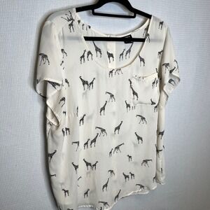 Torrid Womens Giraffe Print Short Sleeve Button‎ Back Blouse Ivory Size 2